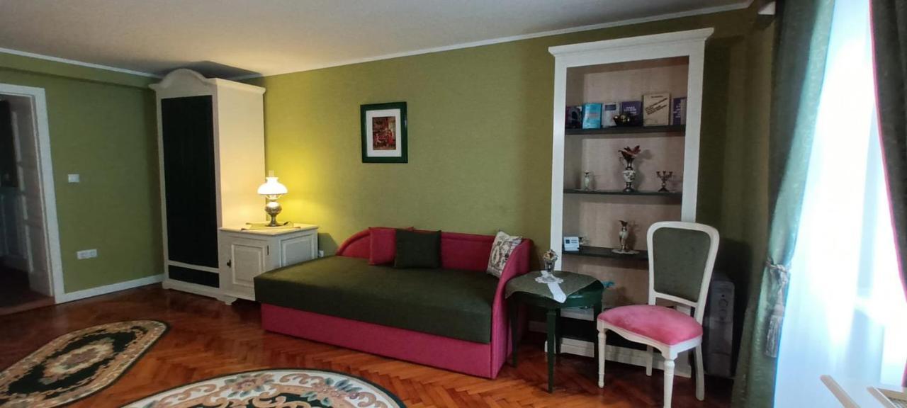 Zum Weissen Lamm Residence Sibiu Exteriör bild