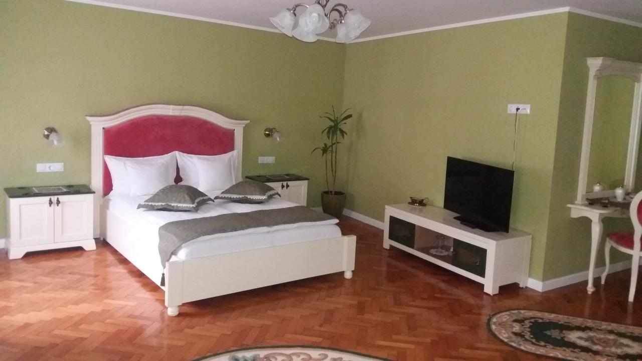 Zum Weissen Lamm Residence Sibiu Exteriör bild